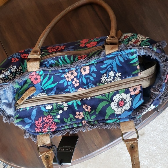 Myra NWT Floral Canvas & Leather HairOn Bag - Picture 7 of 12